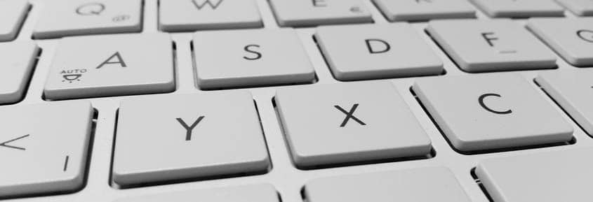 Bild einer weißen Tastatur
